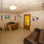 Gostynnyi Dvir U Marichky Guest house Lazeshchyna