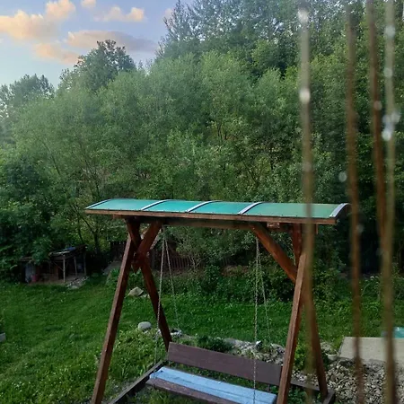 Gostynnyi Dvir U Marichky Guest house Lazeshchyna