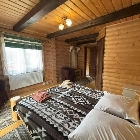 Guest house Gostynnyi Dvir U Marichky *