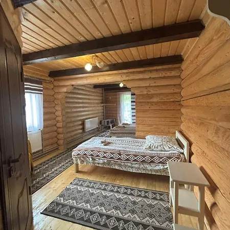 Guest house Gostynnyi Dvir U Marichky *