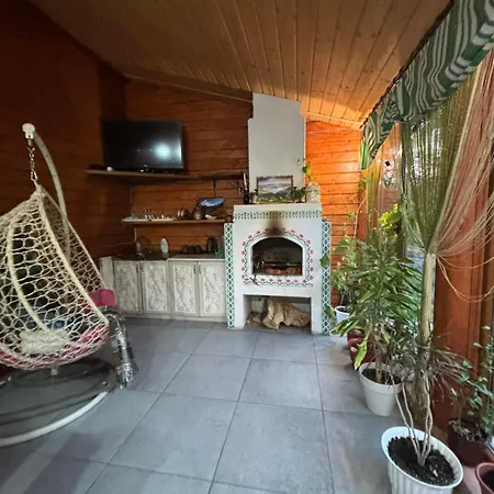 Guest house Gostynnyi Dvir U Marichky *