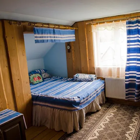Gostynnyi Dvir U Marichky Guest house